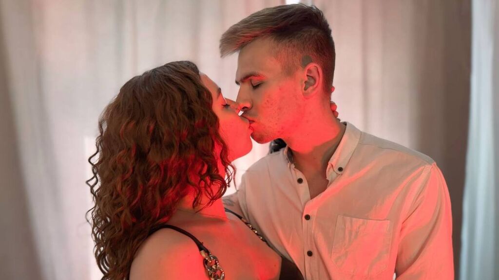 MaxAndEva